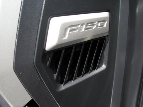 Used 2017 Ford F150 Lariat image 61
