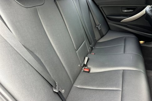 Used 2015 BMW 320i Sedan image 29