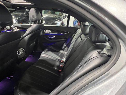 Used 2017 Mercedes-Benz E 300 4MATIC image 48