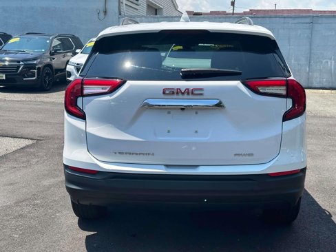 Certified 2022 GMC Terrain SLE w/ Driver Convenience Package image 21