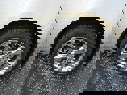 Used 2008 Pontiac Solstice GXP w/ Premium Package image 8