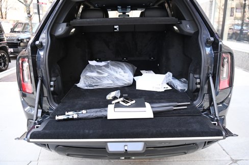 New 2025 Rolls-Royce Cullinan Black Badge image 29