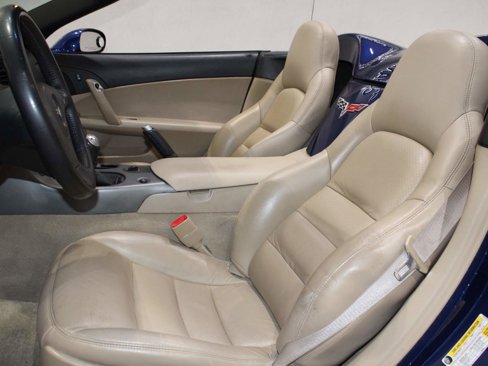 Used 2007 Chevrolet Corvette Convertible w/ Preferred Equipment Group image 15