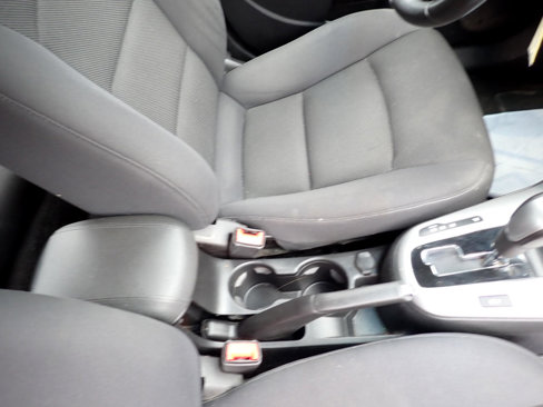 Used 2014 Chevrolet Cruze LT image 35