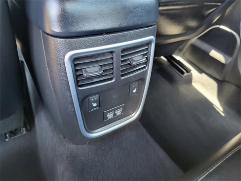 Used 2022 Dodge Charger SXT w/ Leather Interior Group image 8