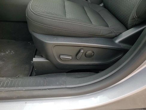 Used 2024 Ford Escape Active image 12