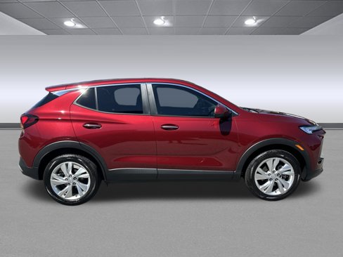Used 2024 Buick Encore GX Preferred w/ Comfort Package image 2