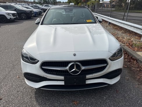 Used 2022 Mercedes-Benz C 300 4MATIC Sedan image 2
