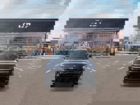 New 2025 Kia K4 GT-Line image 2