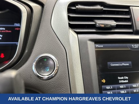 Used 2014 Ford Fusion Titanium image 22