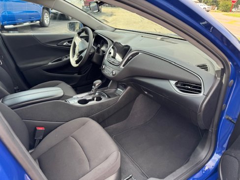 Used 2023 Chevrolet Malibu LT image 13