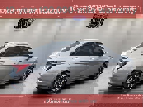 Used 2023 Hyundai Elantra Limited image 9