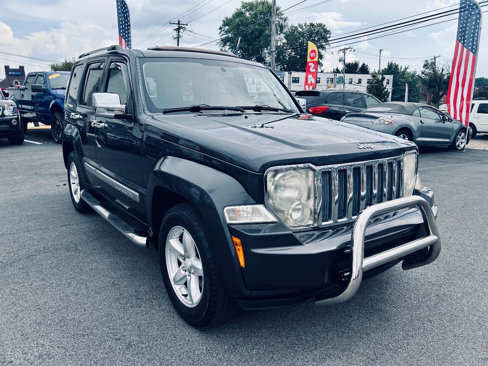 Used 2011 Jeep Liberty Limited image 9