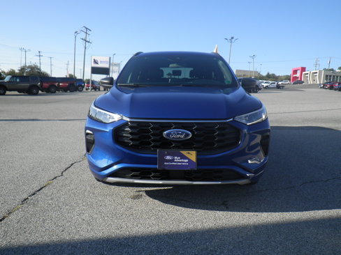 Certified 2023 Ford Escape ST-Line image 2