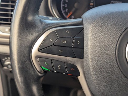 Used 2020 Jeep Grand Cherokee Altitude image 27