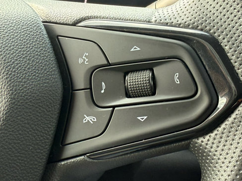 Used 2024 Chevrolet Trax LT image 24