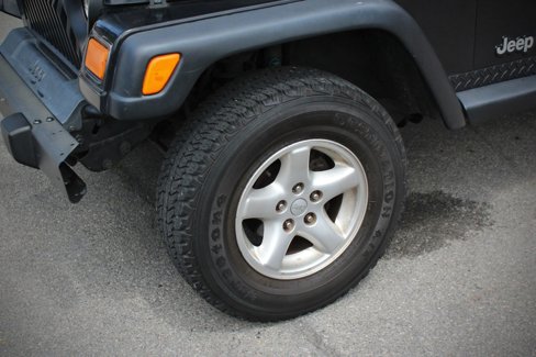 Used 2004 Jeep Wrangler X w/ Wheel Plus Group image 9
