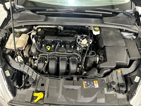 Used 2017 Ford Focus SE image 28