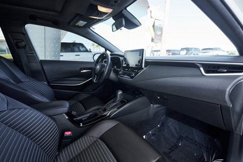 Used 2020 Toyota Corolla XSE image 24