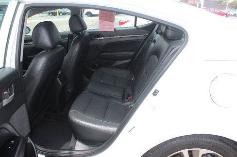 Used 2017 Hyundai Elantra Limited w/ Limited Tech Package 08 image 11