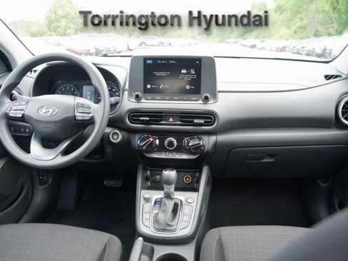 Certified 2023 Hyundai Kona SEL image 9