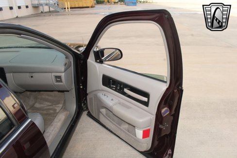 Used 1995 Chevrolet Impala SS image 21