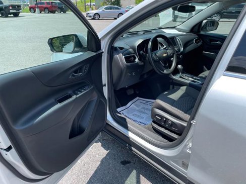 Used 2020 Chevrolet Equinox LT image 13