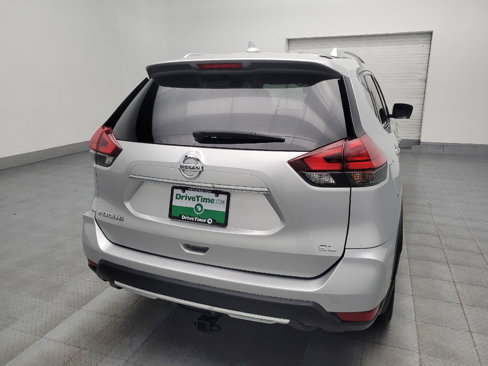 Used 2017 Nissan Rogue SL image 7