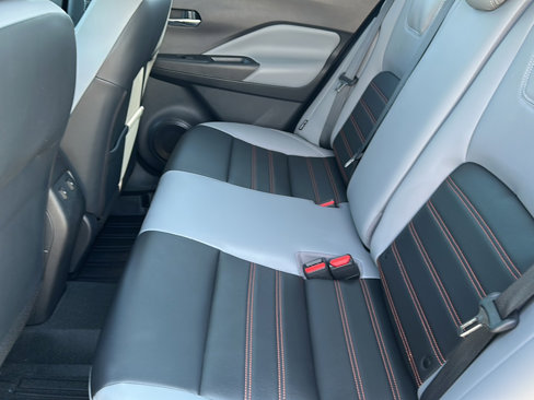 Used 2023 Nissan Kicks SR w/ SR Premium Package image 18