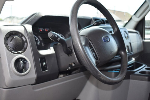 Used 2012 Ford E-250 and Econoline 250 w/ PWR Group image 16
