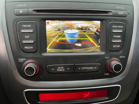Used 2014 Kia Sorento EX image 23