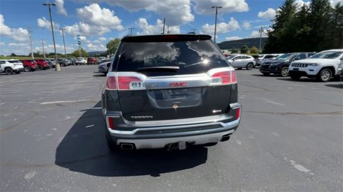 Used 2017 GMC Terrain Denali image 7