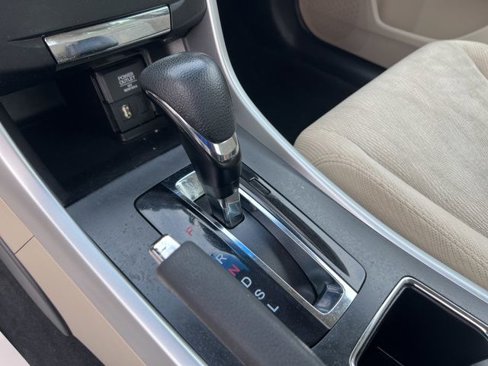 Used 2013 Honda Accord EX image 25