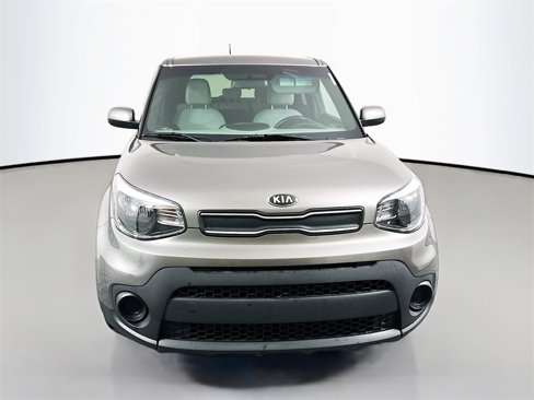 Used 2019 Kia Soul image 2