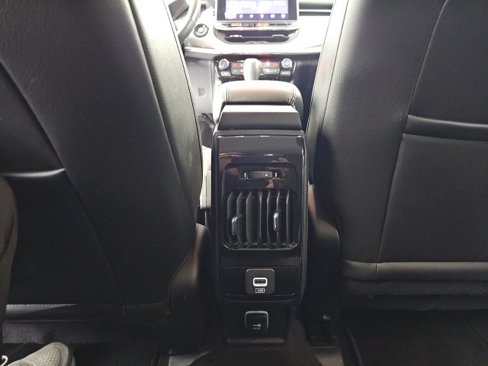 Certified 2022 Jeep Compass Limited image 24