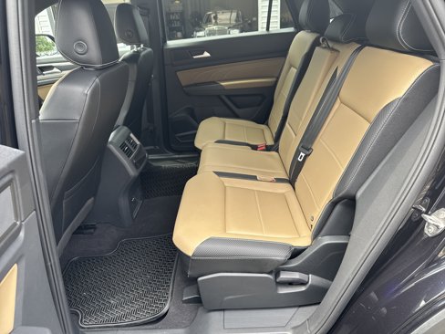 Used 2022 Volkswagen Atlas Cross Sport SE image 42