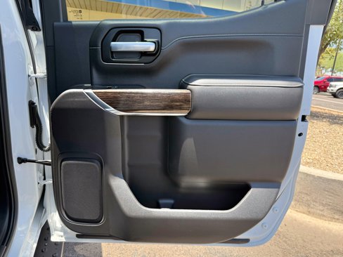 Used 2021 GMC Sierra 1500 Elevation image 24