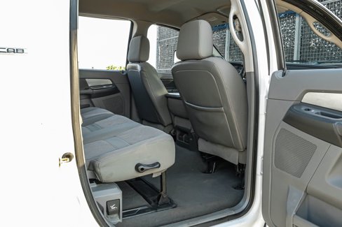 Used 2007 Dodge Ram 2500 Truck SLT image 31