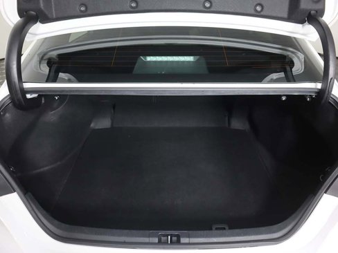 Used 2022 Toyota Camry SE image 17