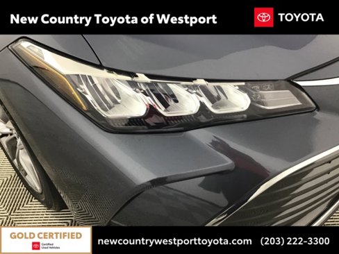 Certified 2020 Toyota Avalon XLE image 28