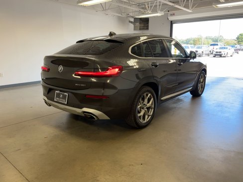 Certified 2024 BMW X4 xDrive30i image 8