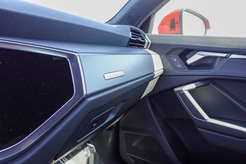 New 2025 Audi Q3 2.0T Premium image 25