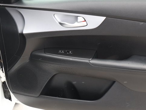 Used 2024 Kia Forte LXS image 15