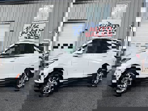 Used 2022 Chevrolet Equinox LT image 10