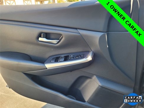 Used 2023 Nissan Sentra SR w/ Electronics Package image 13