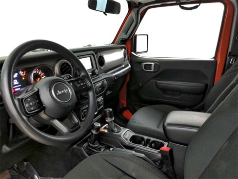 Used 2018 Jeep Wrangler Sport image 25