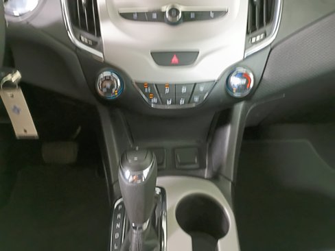Used 2017 Chevrolet Cruze LS image 21