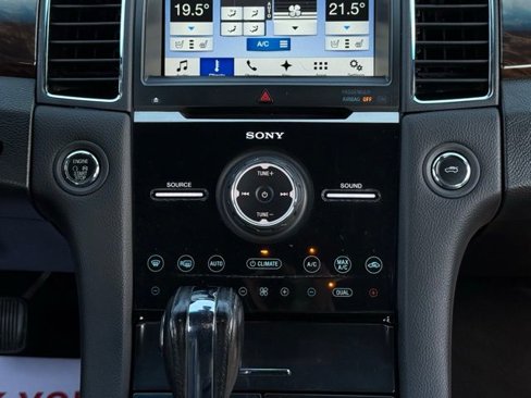 Used 2017 Ford Taurus Limited image 30