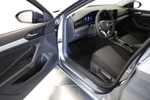 New 2025 Volkswagen Jetta S image 9