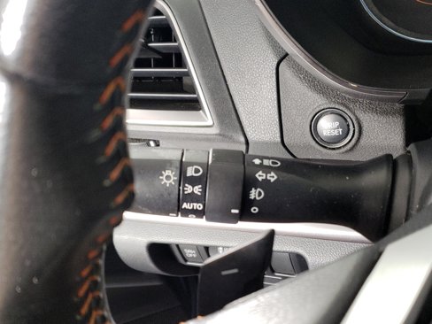 Used 2019 Subaru Crosstrek 2.0i Limited w/ Moonroof Package w/Navigation image 20